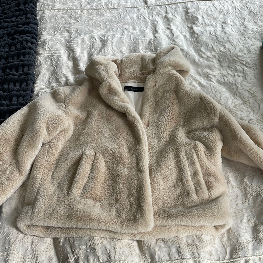 Zara Basic fuzzy jacket